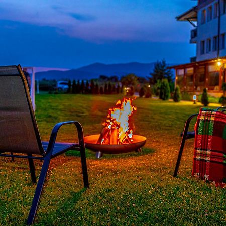 Thermal Hotel Seven Seasons Bania Exterior foto