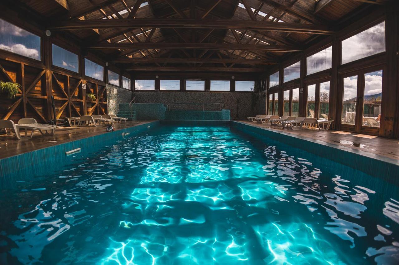 Thermal Hotel Seven Seasons Bania Exterior foto