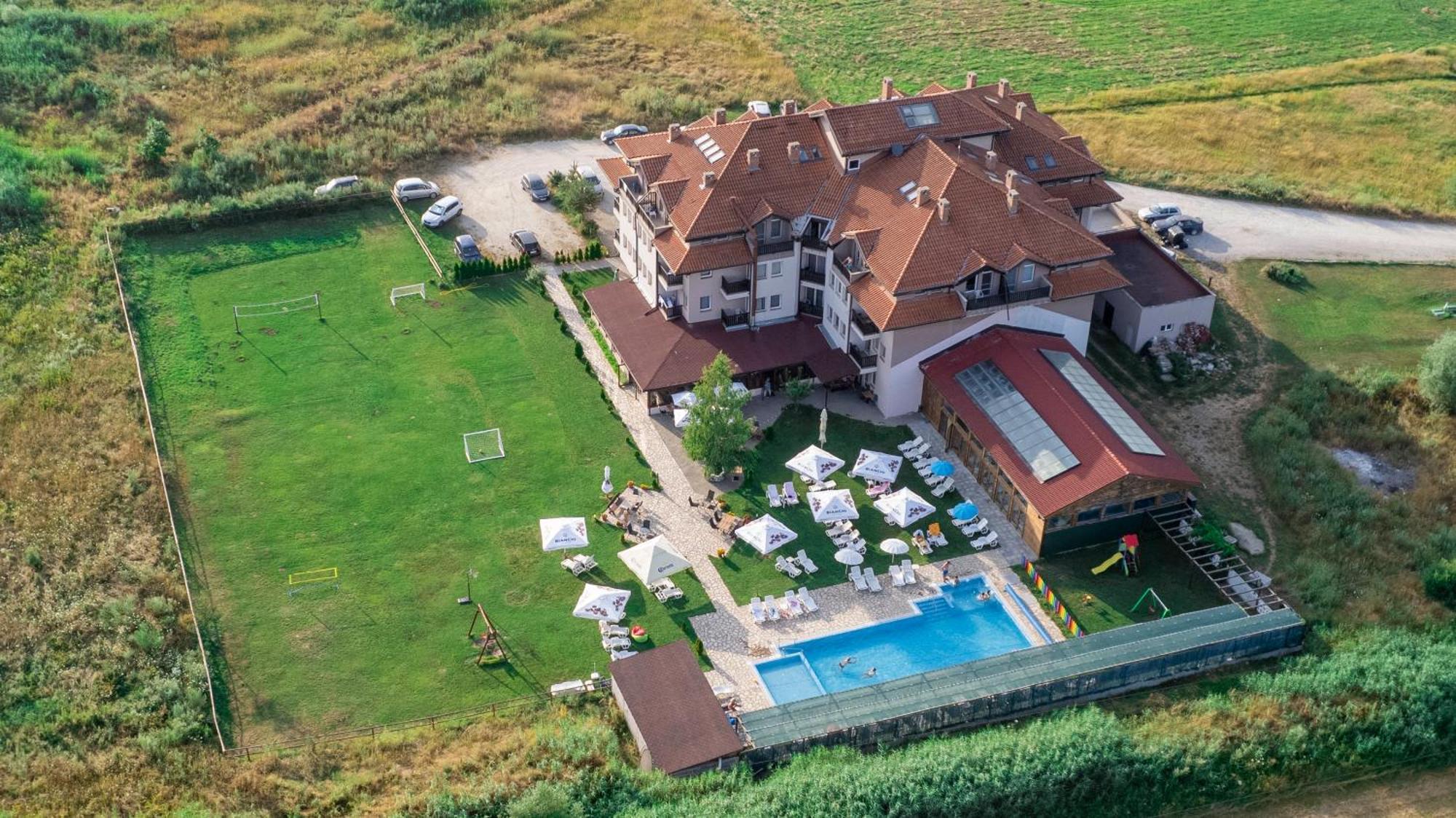 Thermal Hotel Seven Seasons Bania Exterior foto