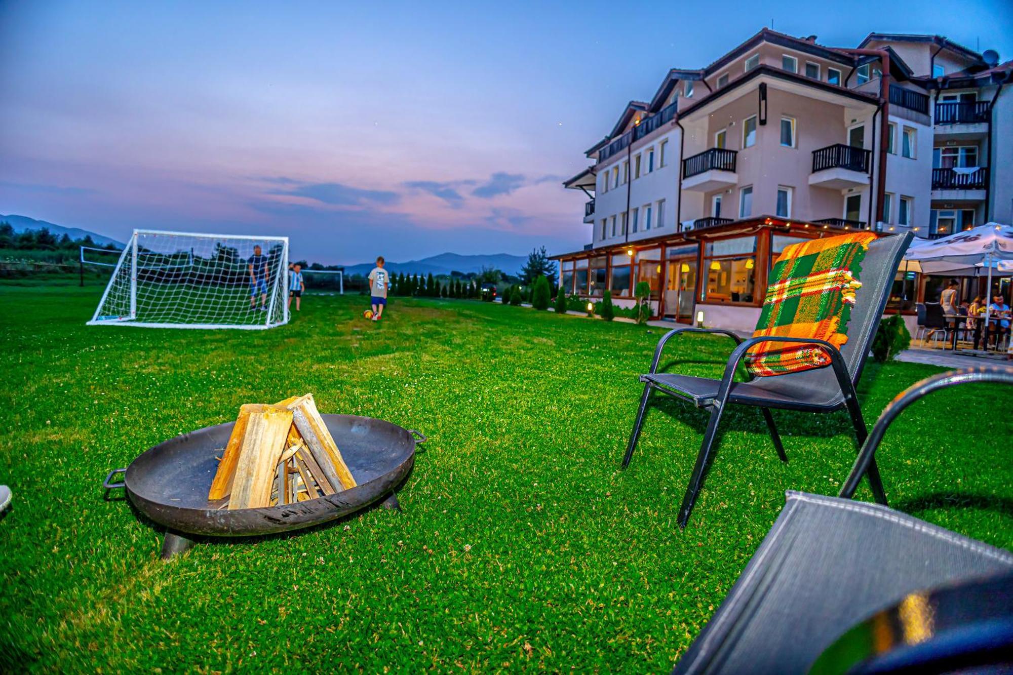 Thermal Hotel Seven Seasons Bania Exterior foto