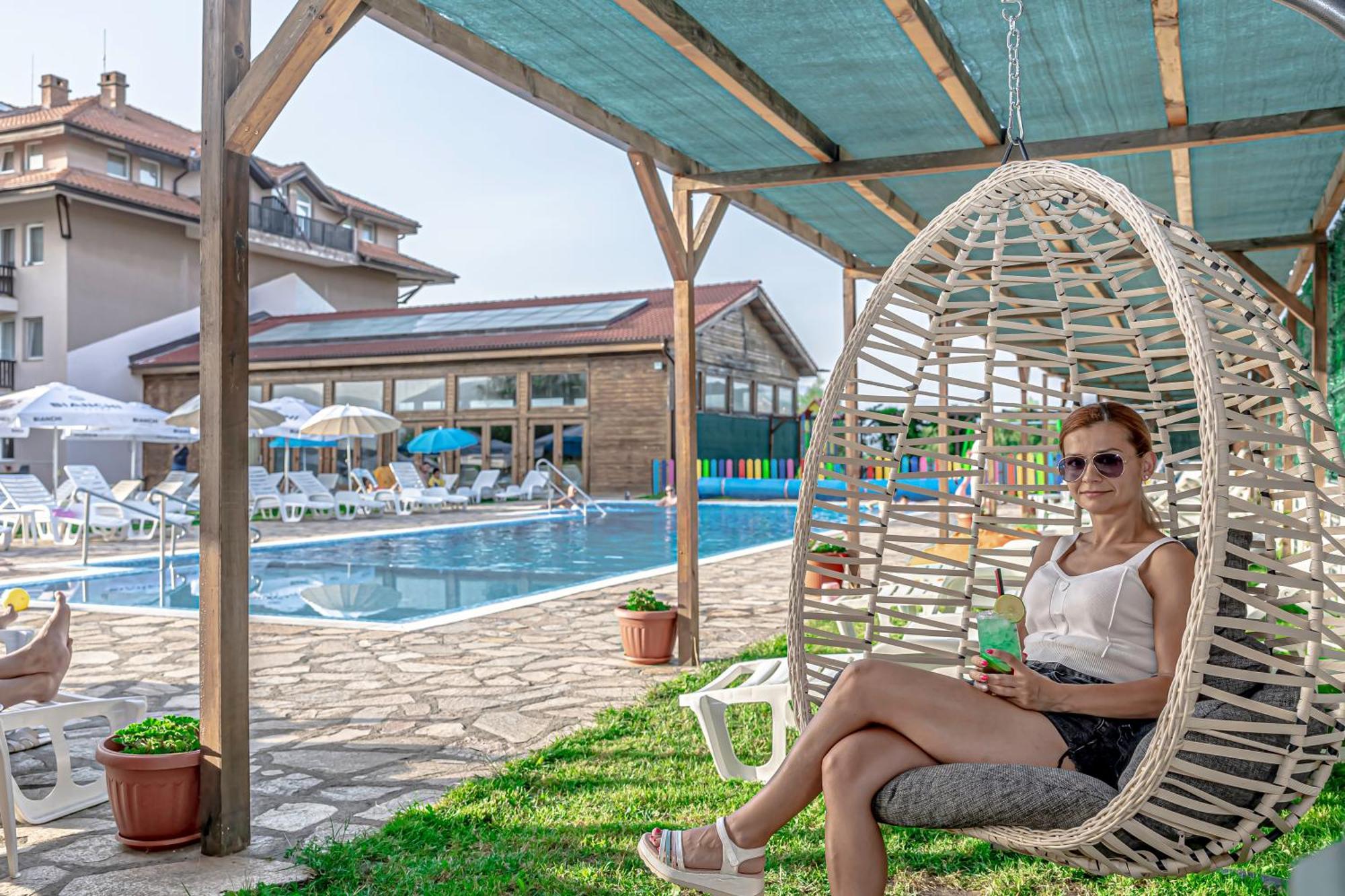 Thermal Hotel Seven Seasons Bania Exterior foto